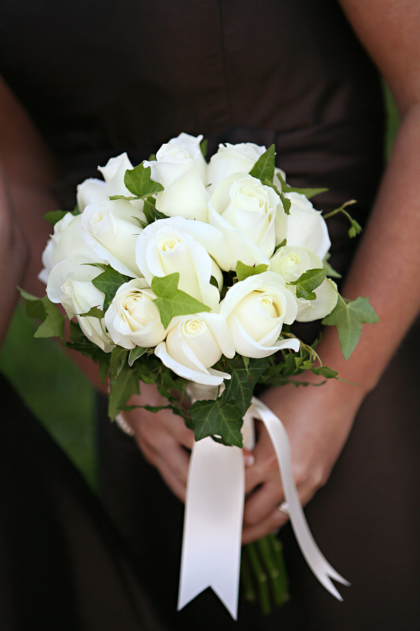 White roses, green ivy, Kristen Gardner Photography