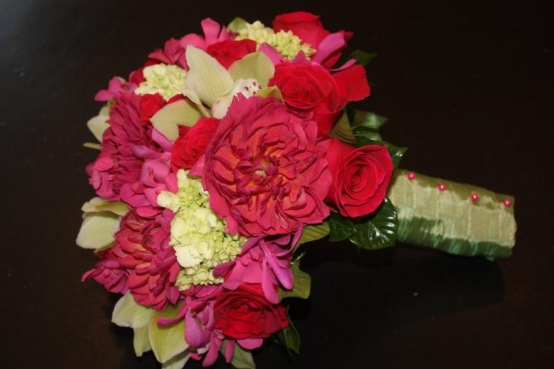 Kristine's bridal bouquet was created 