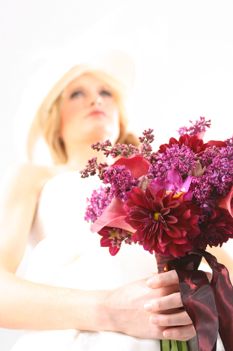 Lilac, Dahlia, Engaged Magazine, Holly Heider Chapple Flowers, Robert Isacson Photography