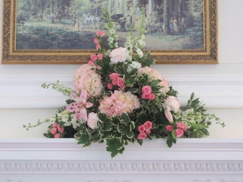 Lilies, Pink Roses, Cream Hydrangea, Spray Roses, Loudoun Weddings, Whitehall Manor