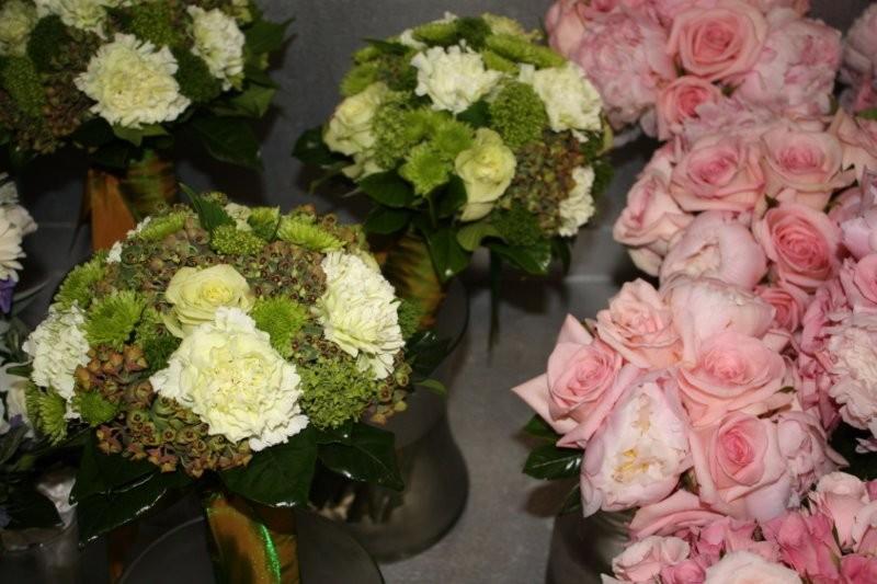 euphorbia, carnations, roses, mums