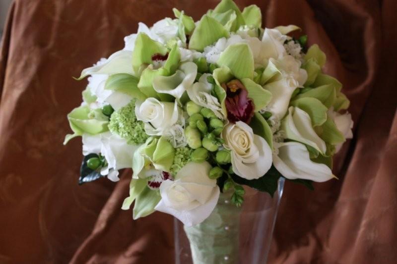 Washingtonian's Bride and Groom Magazine, Press & Publications, Cymbidium Orchids, Calla Lilies, Roses