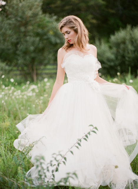 Wedding Bouquets, Soliloquy Bridal, Emme Wynn Photography - Holly ...