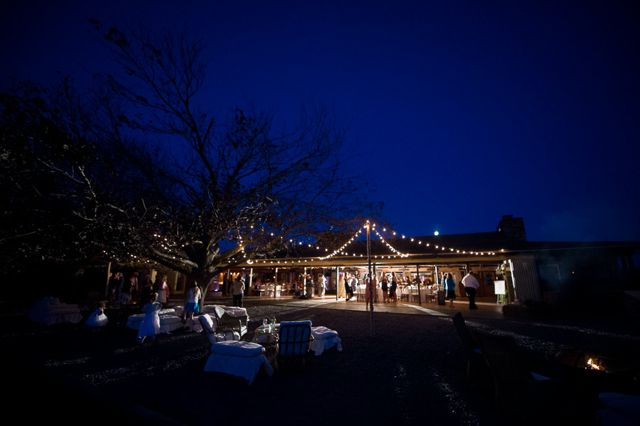 white wedding flowers, rustic wedding flowers, holly heider chapple flowers, marriott ranch, lighting by Evan Chapple, lighting for weddings chapple flowers