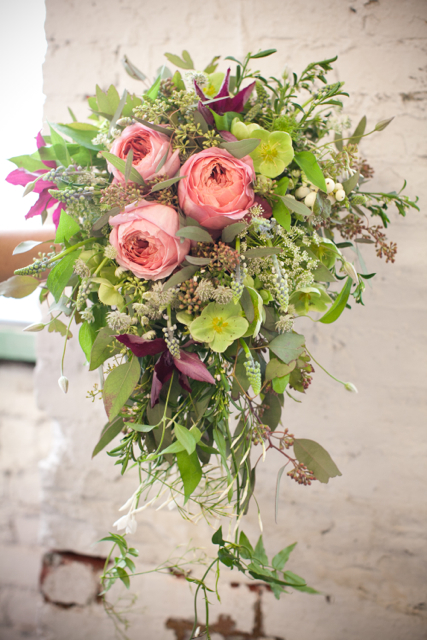 Chapel Designer Bouquets In The European Bouquet Holders - Holly ...