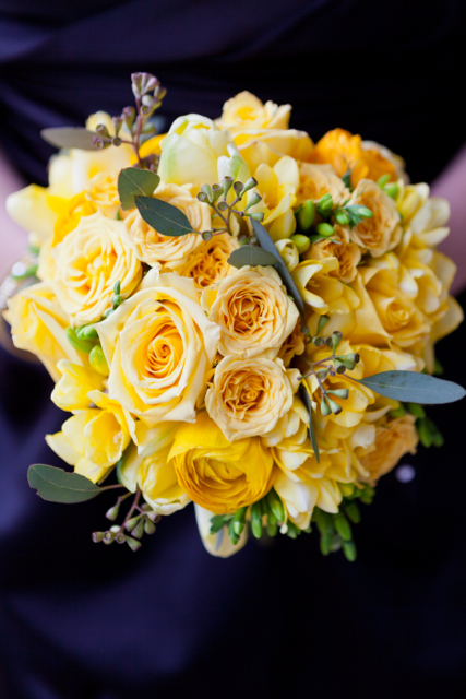 Loudoun Weddings, Leesburg Florist, Holly Chapple Flowers, yellow flowers, Merriweather Manor