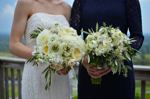 bluemont vineyard, holly heider chapple flowers, wedding florist Leesburg