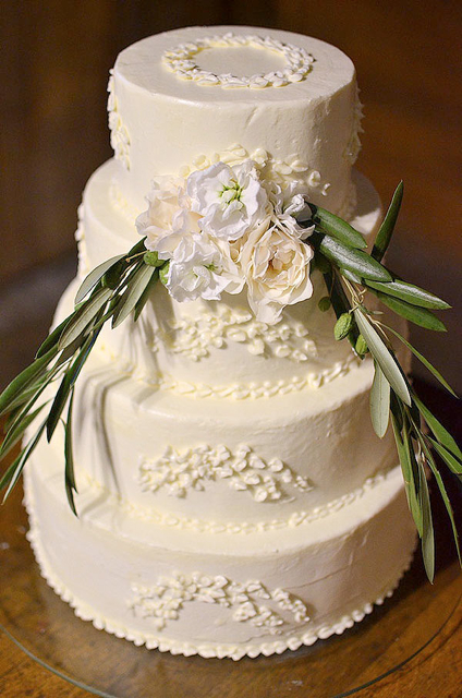 olive branch, wedding cake