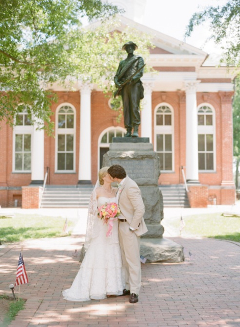 leesburg weddings, coral and yellow wedding in Loudoun