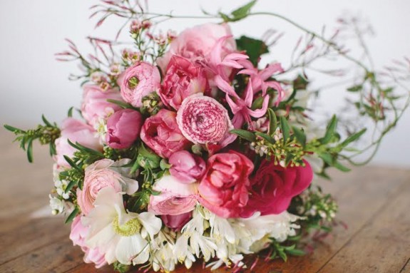 pink white jasmine vine roses alluring blooms Chapel Designers