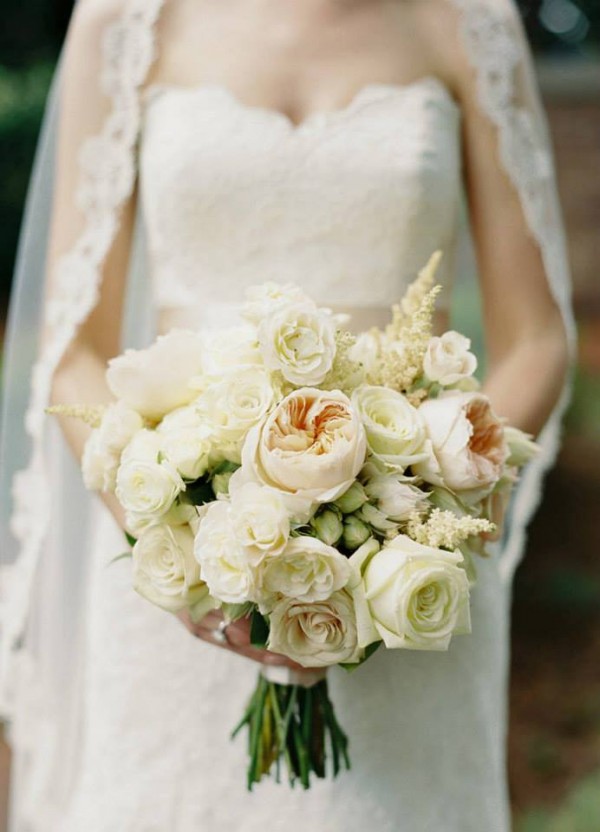 cream monochromatic bouquet astilbe roses blushing bride