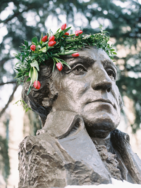 george washington, flower crown, presidents day